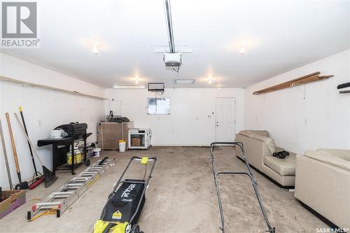 1817 Madden Avenue, Saskatoon, SK - Indoor Photo Showing Other Room