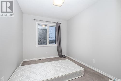 1817 Madden Avenue, Saskatoon, SK - Indoor