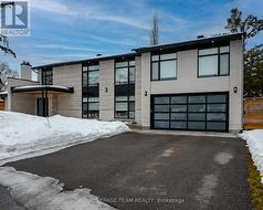 3 BRIDLE COURT  Ottawa, ON K1V 9Y3