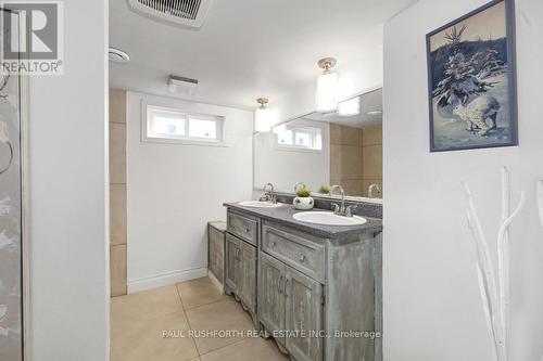 2358 Joliffe Street, Ottawa, ON - Indoor Photo Showing Bathroom