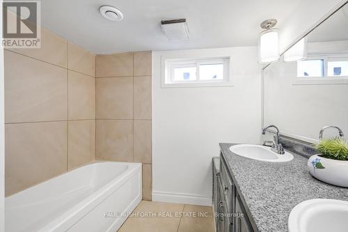 2358 Joliffe Street, Ottawa, ON - Indoor Photo Showing Bathroom