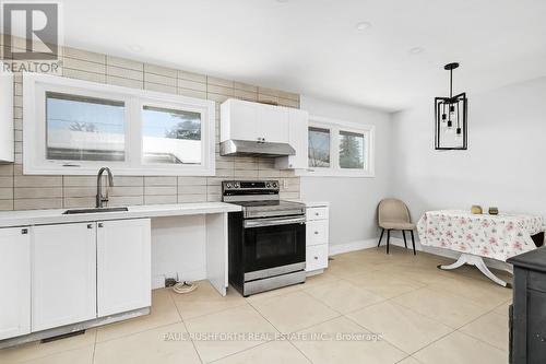 2358 Joliffe Street, Ottawa, ON - Indoor Photo Showing Kitchen