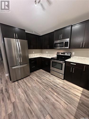 335 Labine Crescent, Saskatoon, SK - Indoor Photo Showing Kitchen With Stainless Steel Kitchen