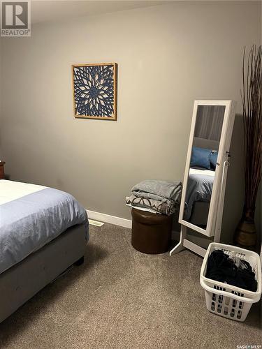 335 Labine Crescent, Saskatoon, SK - Indoor Photo Showing Bedroom