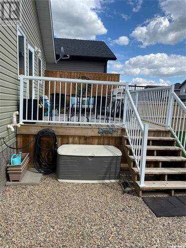 335 Labine Crescent, Saskatoon, SK - Outdoor With Deck Patio Veranda With Exterior