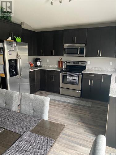 335 Labine Crescent, Saskatoon, SK - Indoor Photo Showing Kitchen With Stainless Steel Kitchen