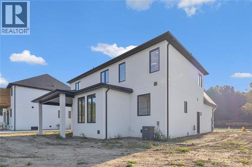 245 Charles, Essex, ON - Outdoor With Exterior