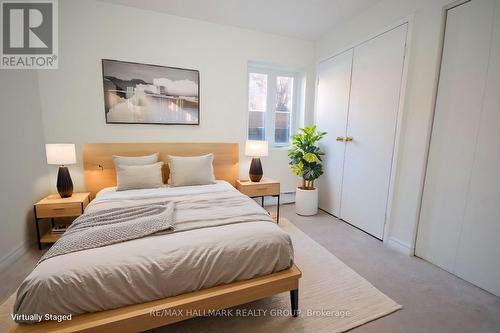 214 Alvin Road, Ottawa, ON - Indoor Photo Showing Bedroom