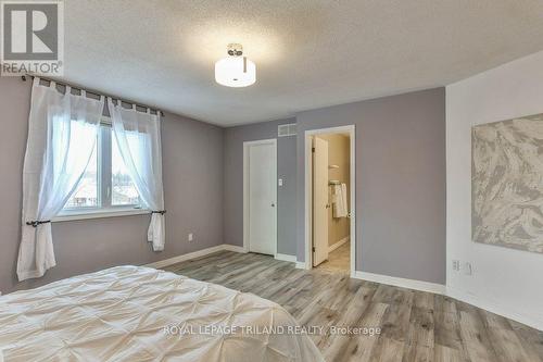 83 Brandy Lane Road, London, ON - Indoor Photo Showing Bedroom