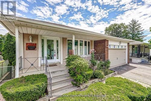 2127 Cliff Road, Mississauga, ON - Outdoor