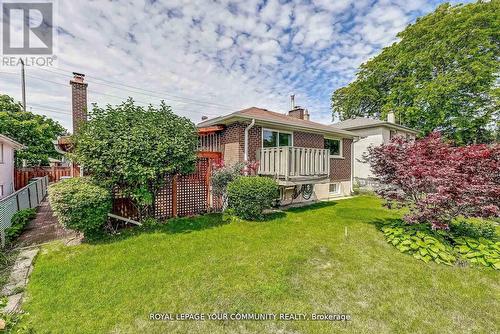 2127 Cliff Road, Mississauga, ON - Outdoor