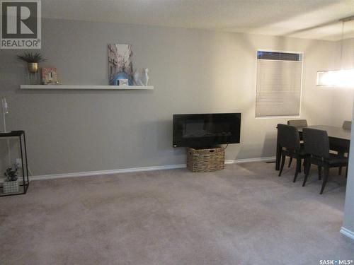 914 Arlington Avenue, Saskatoon, SK - Indoor