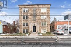 5 - 802 KING STREET W  Hamilton, ON L8S 1R1