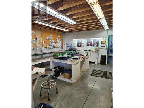 612 103 Avenue, Dawson Creek, BC 