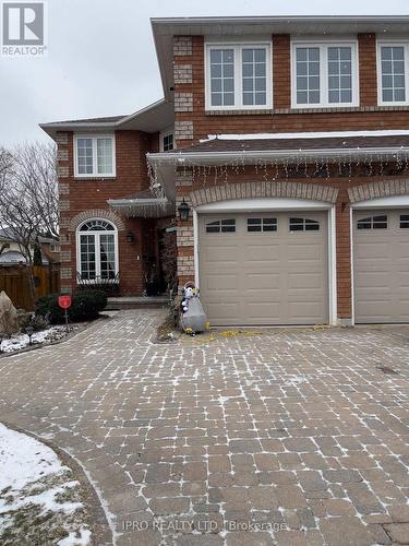 5522 Fleur-De-Lis Court, Mississauga, ON - Outdoor