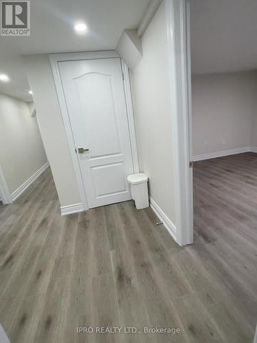 5522 Fleur-De-Lis Court, Mississauga, ON - Indoor Photo Showing Other Room