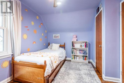 129 East 35Th Street, Hamilton, ON - Indoor Photo Showing Bedroom