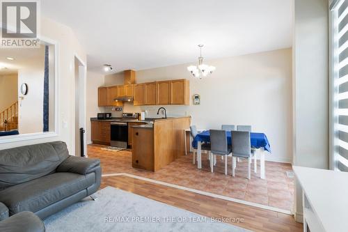 922 Ledbury Crescent, Mississauga, ON - Indoor