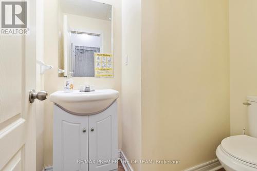 922 Ledbury Crescent, Mississauga, ON - Indoor Photo Showing Bathroom