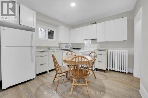 59 Cannon Street W, Hamilton, ON - Indoor Photo Showing Kitchen