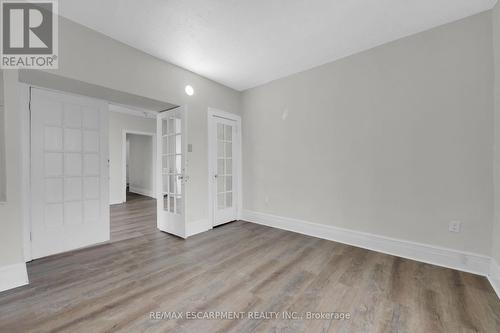 59 Cannon Street W, Hamilton, ON - Indoor Photo Showing Other Room