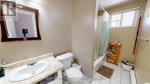 184 Simcoe Street, London, ON - Indoor Photo Showing Bathroom