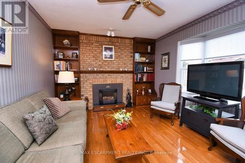 54 Ramsden Drive, Hamilton, ON - Indoor Photo Showing Living Room With Fireplace