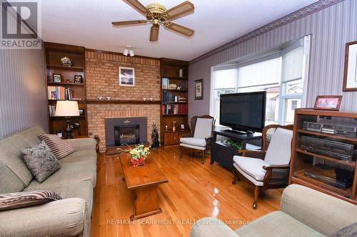 54 Ramsden Drive, Hamilton, ON - Indoor Photo Showing Living Room With Fireplace