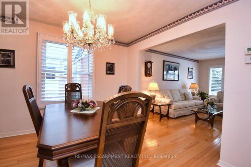 54 Ramsden Drive, Hamilton, ON - Indoor Photo Showing Dining Room