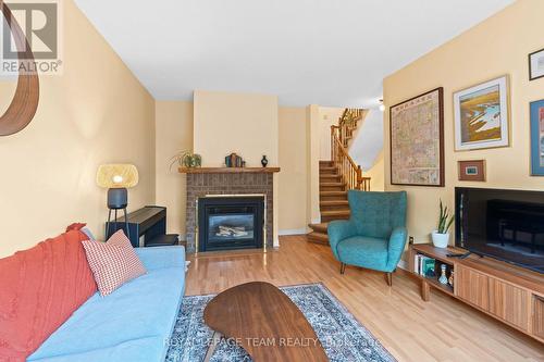 849 Rob Roy Avenue, Ottawa, ON - Indoor Photo Showing Living Room With Fireplace