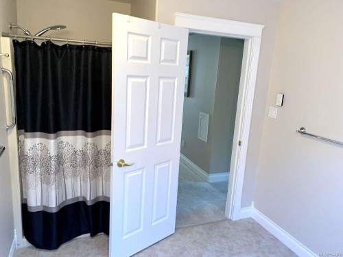 321 Wireless Rd, Comox, BC 