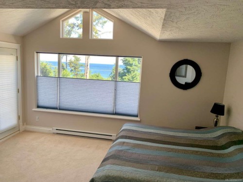 321 Wireless Rd, Comox, BC 