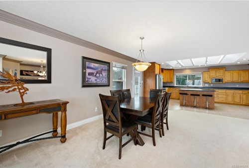 321 Wireless Rd, Comox, BC 