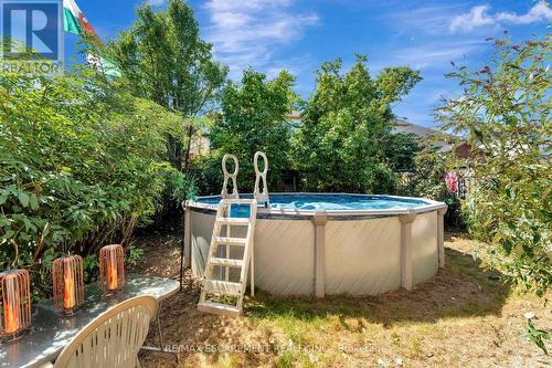 30 Meadowpoint Drive, Hamilton, ON - Outdoor With Above Ground Pool