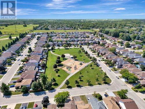 30 Meadowpoint Drive, Hamilton, ON - Outdoor With View