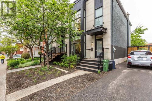 53 Vaughan Street, Ottawa, ON - Outdoor With Facade