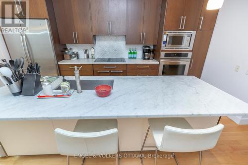 53 Vaughan Street, Ottawa, ON - Indoor Photo Showing Kitchen