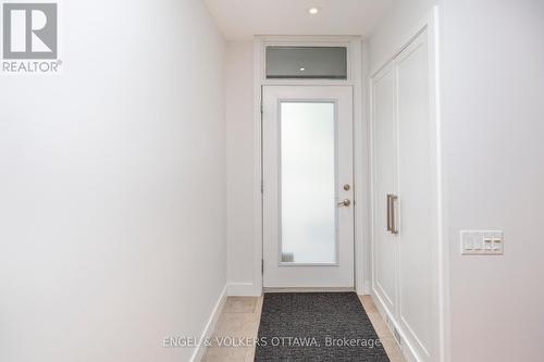 53 Vaughan Street, Ottawa, ON - Indoor Photo Showing Other Room