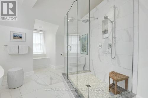 550 Piccadilly Avenue, Ottawa, ON - Indoor Photo Showing Bathroom