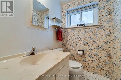 1284 Fairdale Drive, Mississauga, ON - Indoor Photo Showing Bathroom