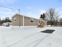 25 Bridgeview Drive  Murray Siding, NS B6L 3B5