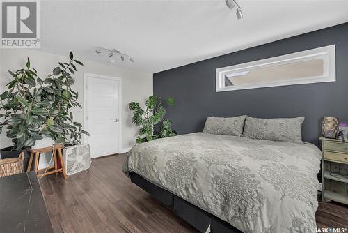 622 Marlatte Crescent, Saskatoon, SK - Indoor Photo Showing Bedroom