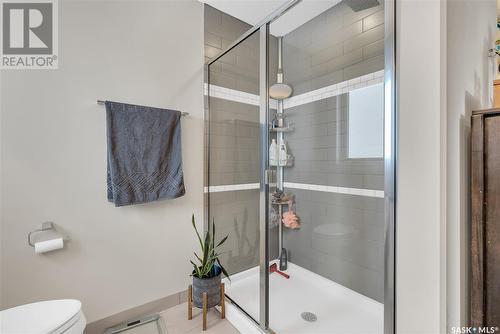 622 Marlatte Crescent, Saskatoon, SK - Indoor Photo Showing Bathroom