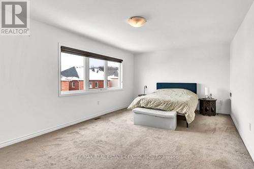 342 Seabrook Drive, Kitchener, ON - Indoor Photo Showing Bedroom