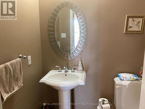 5883 Riverside Place, Mississauga, ON - Indoor Photo Showing Bathroom