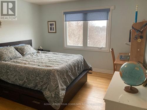 5883 Riverside Place, Mississauga, ON - Indoor Photo Showing Bedroom