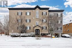 203 - 711 CHURCHILL AVENUE N  Ottawa, ON K1Z 7J9