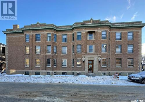 20 2201 14Th Avenue, Regina, SK - Outdoor With Facade