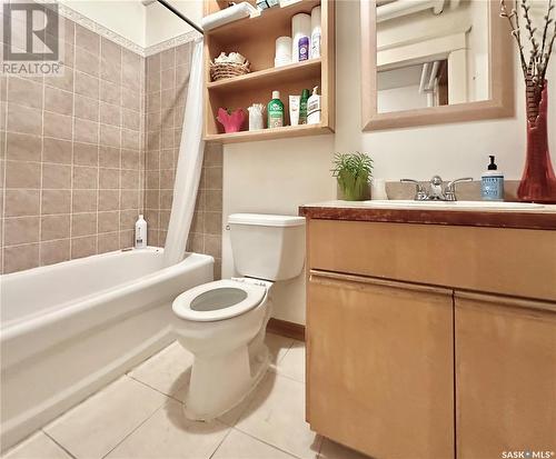 20 2201 14Th Avenue, Regina, SK - Indoor Photo Showing Bathroom