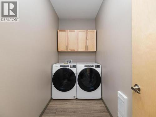 28 Beryl Place, Whitehorse, YT - Indoor Photo Showing Laundry Room